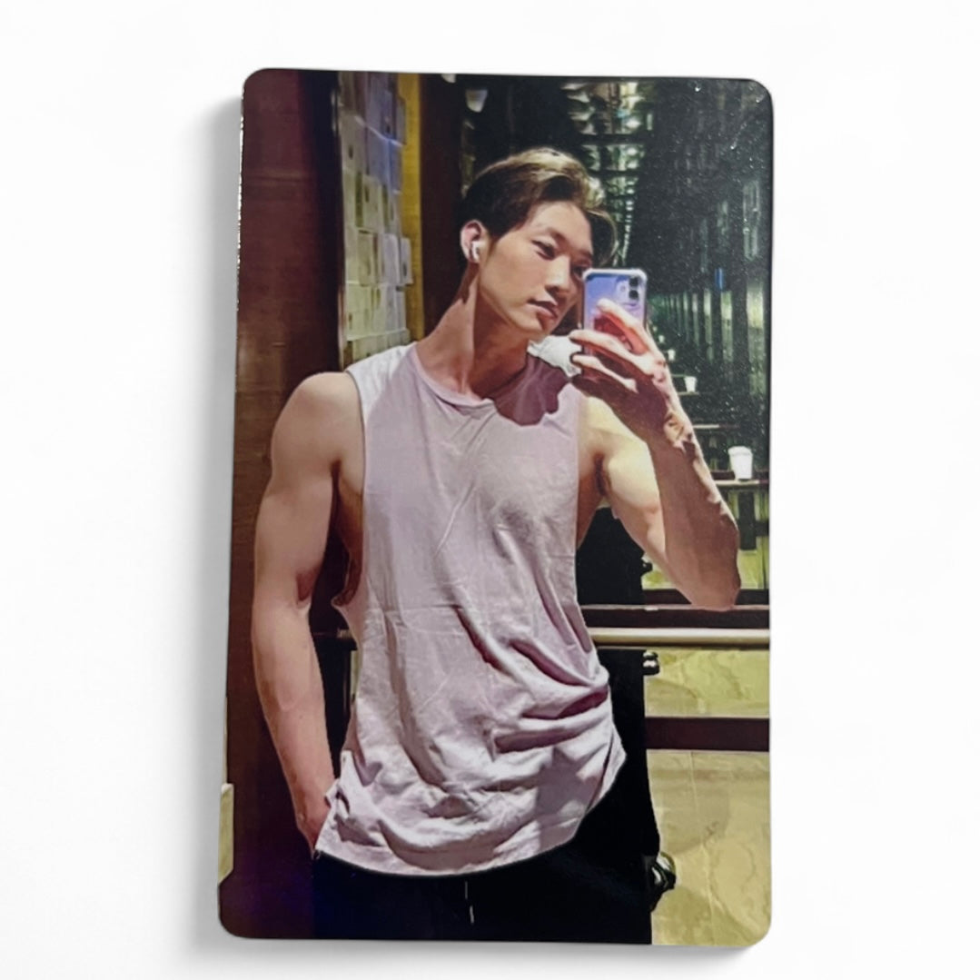 XO Kitty Minho Photocard