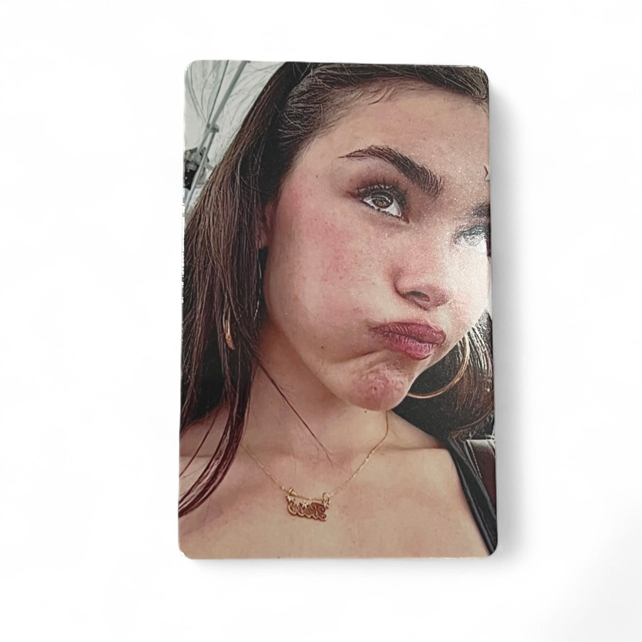 Madison Beer Photocard.