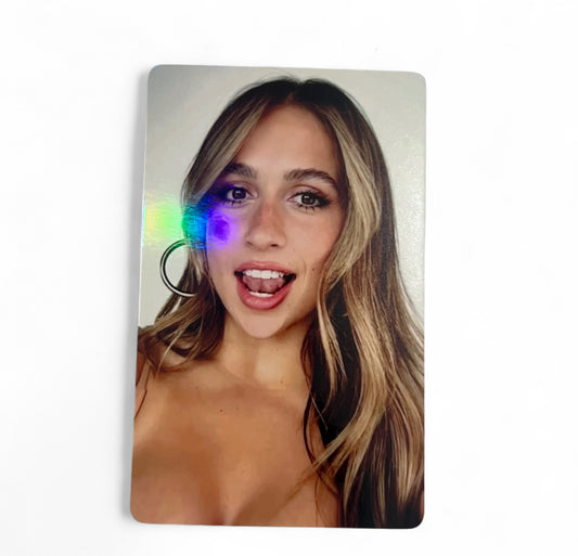 Tate Mcrae Photocard