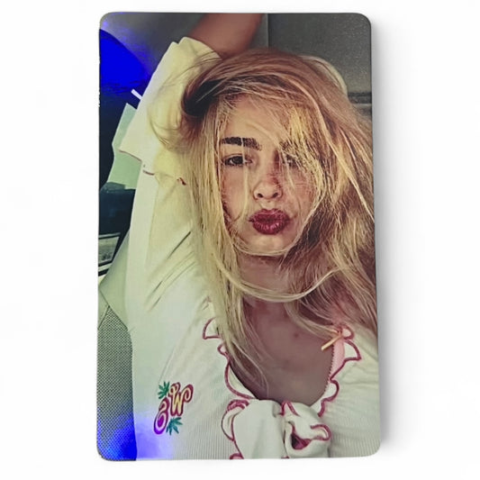 Addison Rae Photocard