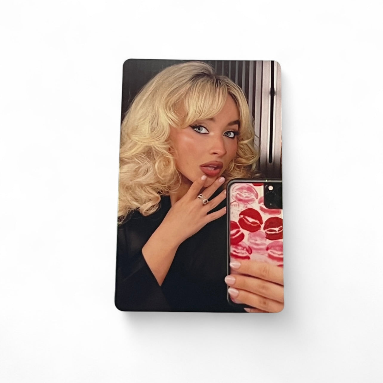 Sabrina Carpenter Photocard.