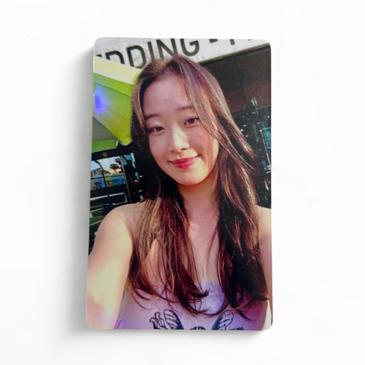 XO Kitty Yuri Photocard