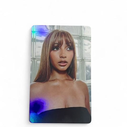 Pink Pantheress Photocard.