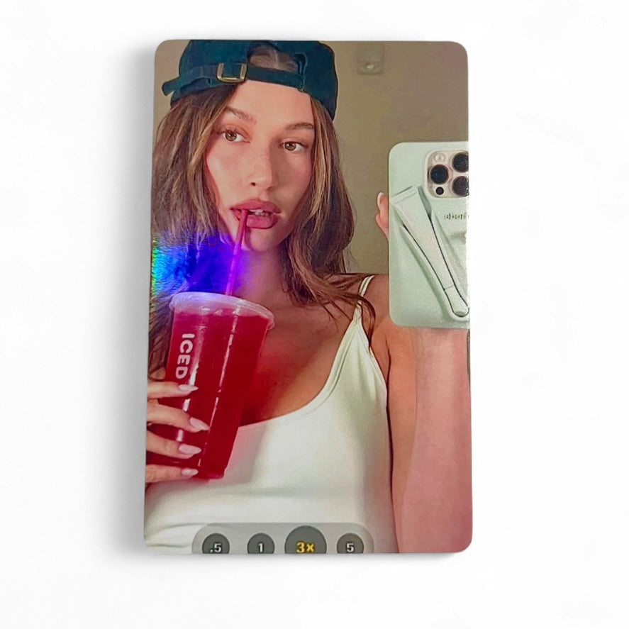 Hailey Bieber Photocard